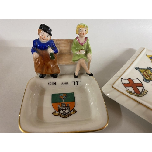 65 - Goss Crested 'Gin & It' Pin Dish & Kettle Stand 6 x 6