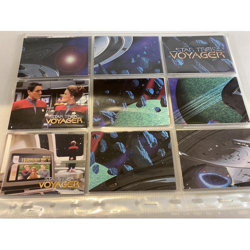 224 - 81 x Star Trek Voyager Trading Cards