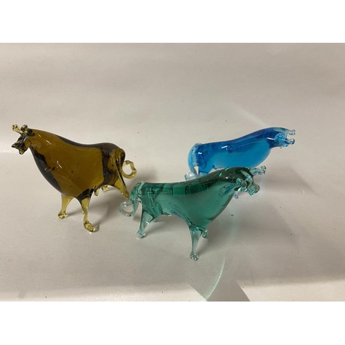 278 - 3 x Murano? Glass Bulls, 3