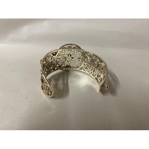 91 - Sterling Silver 925 Filigree Open Bangle 38g Weight