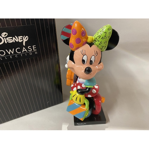 146 - Disney Showcase Figure - Minnie Mouse, Boxed