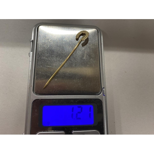 175 - 9ct Gold Stick Pin - 1.2g weight