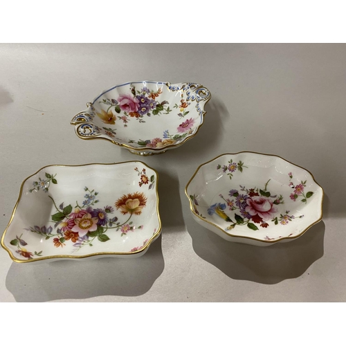 239 - 3 x Royal Crown Derby, Derby Posies Dishes - 3-4