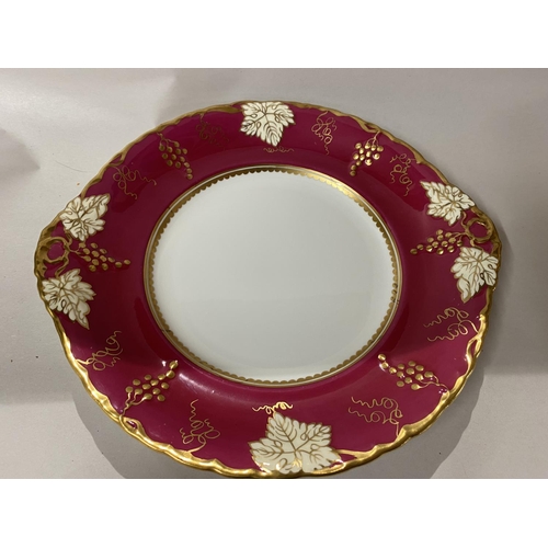 205 - Royal Crown Derby 'Red Vine' Cake / Sandwich Plate