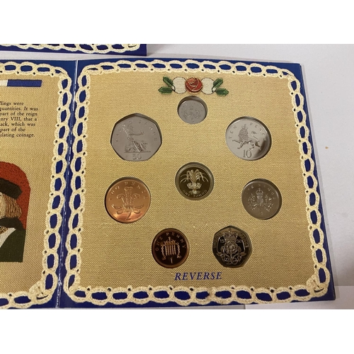 114 - 1990 Uncirculated Coin Set in Folder