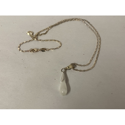 123 - 925 Silver Opalite Pendant & Chain