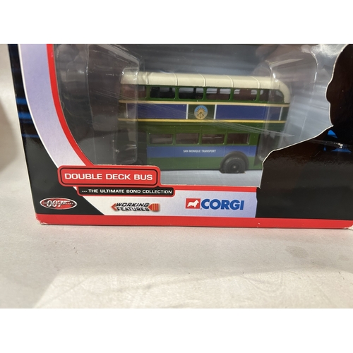 28 - Corgi 007 James Bond - Double Decker Bus from Live & Let Die