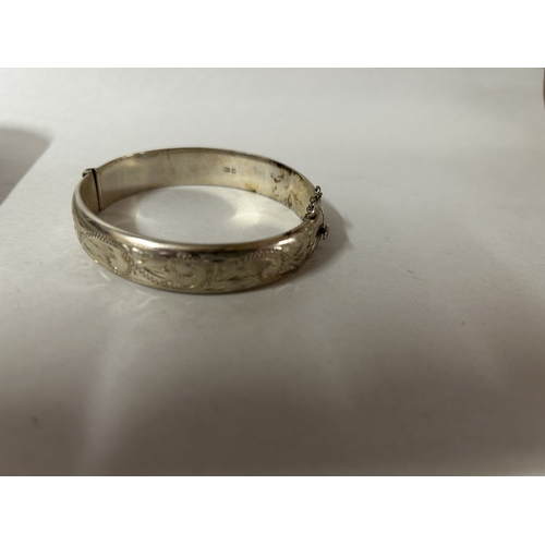 10 - Hallmarked Silver Bangle - London 1973 - 18g Weight