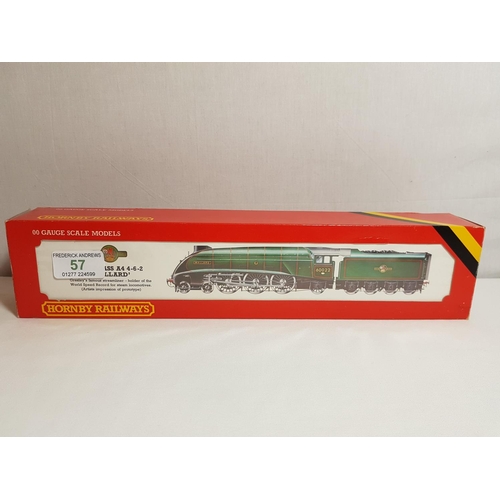 57 - Boxed Hornby Mallard engine & tender