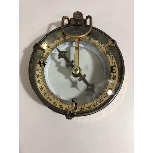 169 - Vintage style Captain cabin map reader compass