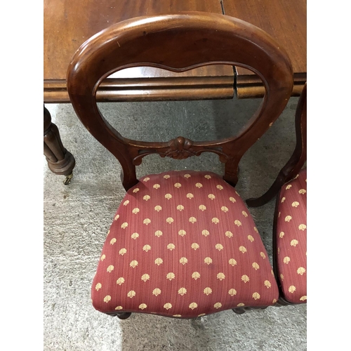 303 - 5 Balloon back chairs and 3 others