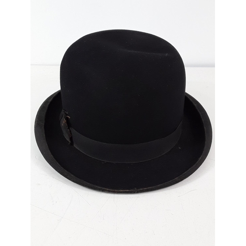 152 - Bowler hat