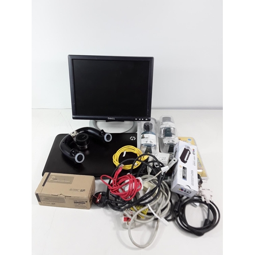 671 - Electricals, monitor and laptop