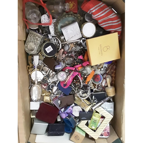 703 - Box of jewellery, interesting items etc