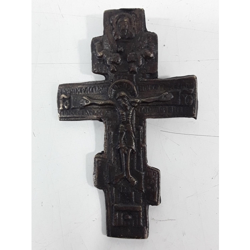 648 - Cast bronze cross