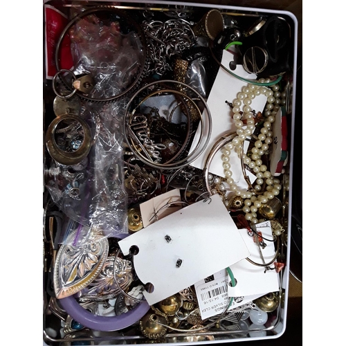 210 - Box of costume jewellery