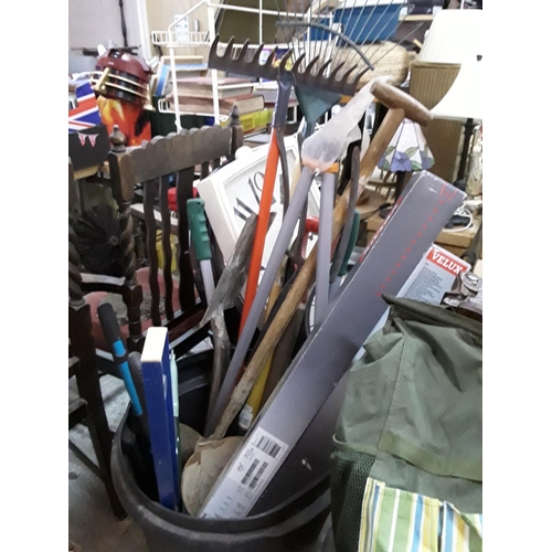 232 - Bin of garden tools etc