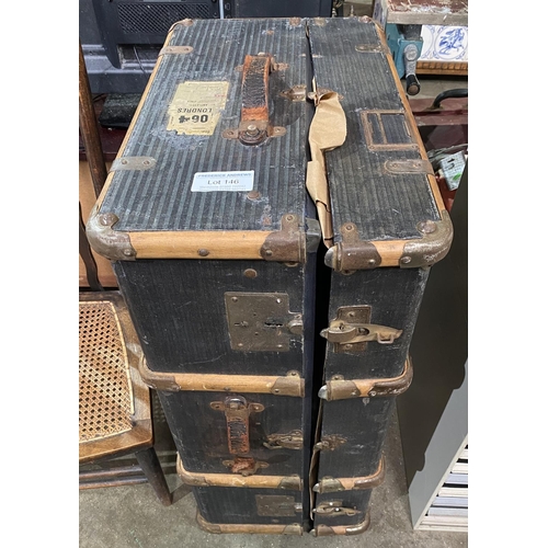 146 - VINTAGE STEAMER TRUNK