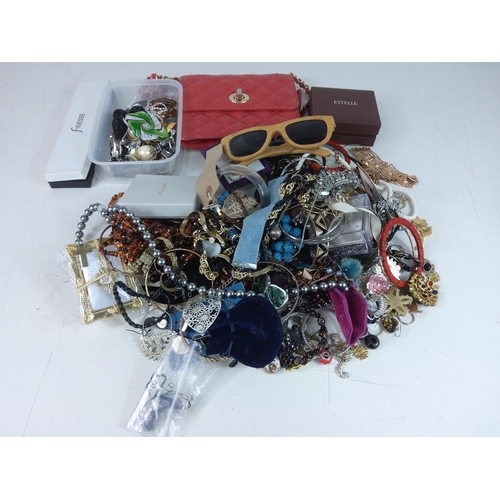 768 - Box of various costume jewellery