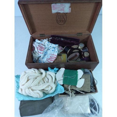 746 - Vintage wooden box and contents