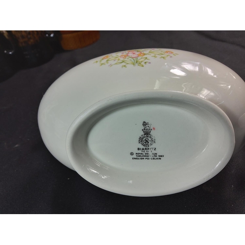 182 - China and planters