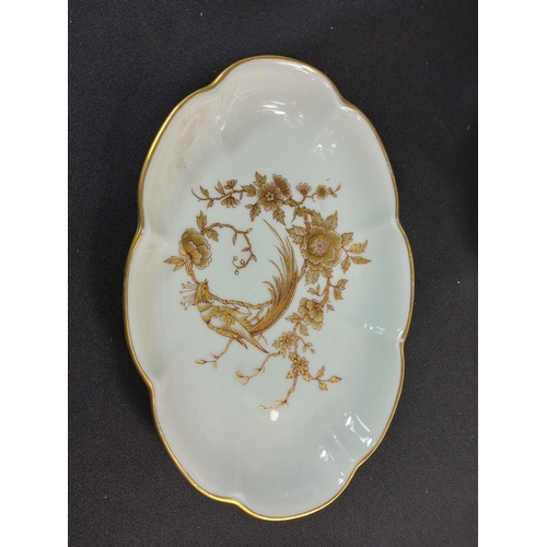 185 - Basket of chinaware