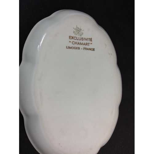 185 - Basket of chinaware