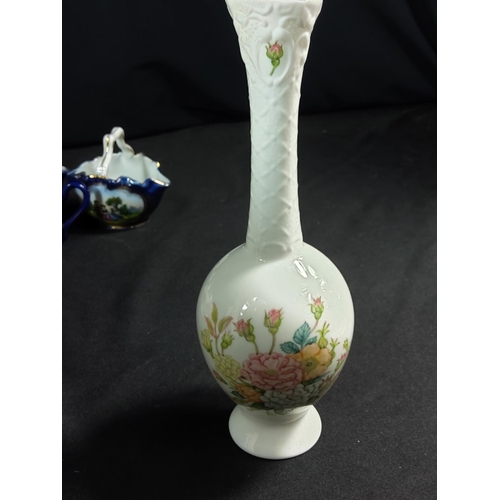 185 - Basket of chinaware