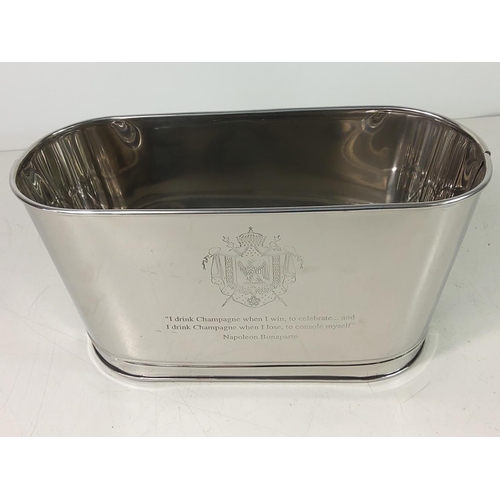 240 - Champagne bath with quotes from Napoleon and Lily Bollinger