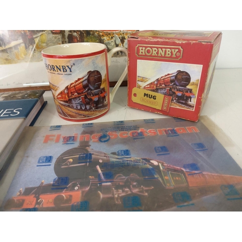 198 - Railway collectables