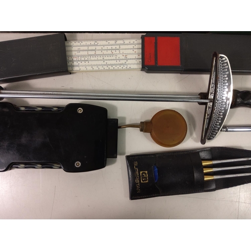 200 - Box of various tools