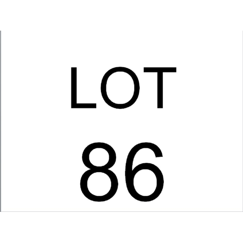 86 - Candlestick, magnifying glass and desk calendar