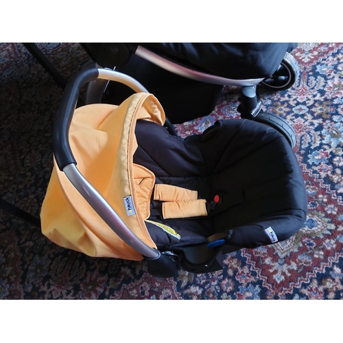 234 - Hauck Priya Trio travel system