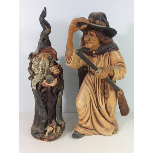 355 - Witch figure and wizard figure