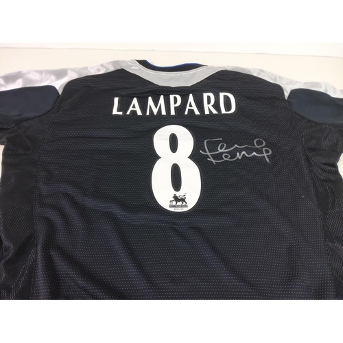 359 - Signed Chelsea Frank Lampard shirt new with tags with certificate