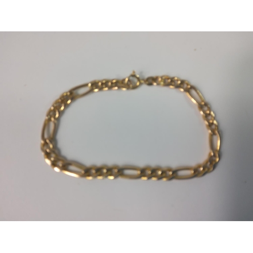 423 - 9ct gold figaro bracelet, 4g