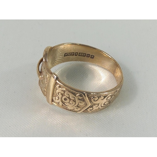 434 - 9ct gold buckle ring, 4.7g, size Q