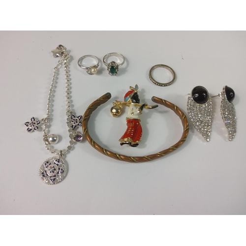 445 - Qty of various jewellery including a silver ring