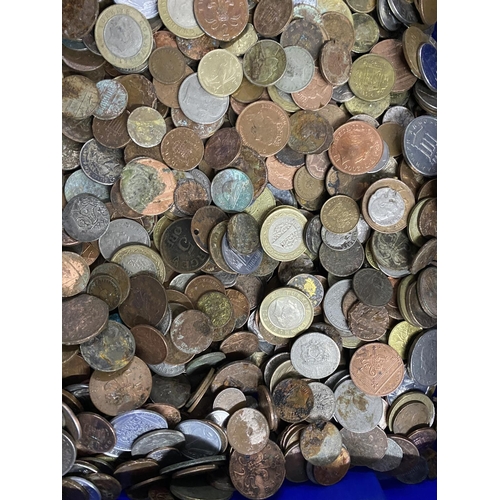 233 - Large quantity of mixed coins approx 7.2kg