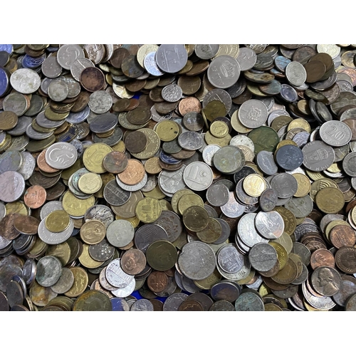 234 - Large quantity of mixed coins approx 7.2kg