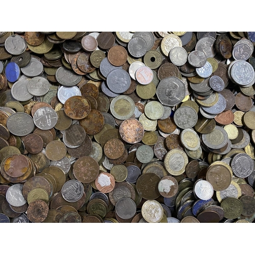 235 - Large quantity of mixed coins approx 7.2kg