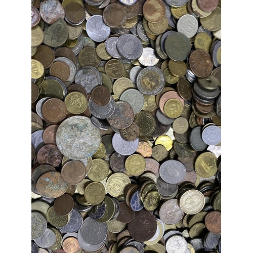 236 - Large quantity of mixed coins approx 7.2kg