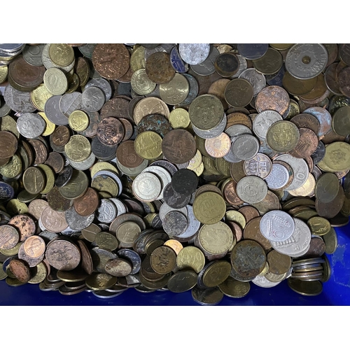 238 - Large quantity of mixed coins approx 7.2kg