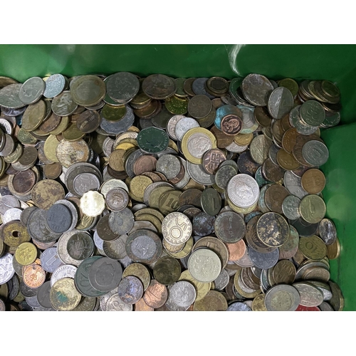 239 - Large quantity of mixed coins approx 7.2kg