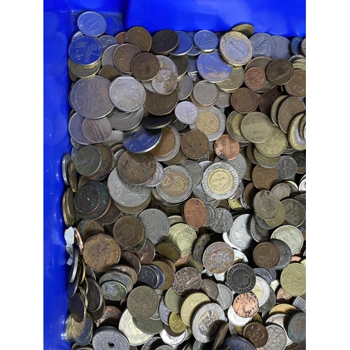 243 - Large quantity of mixed coins approx 7.2kg