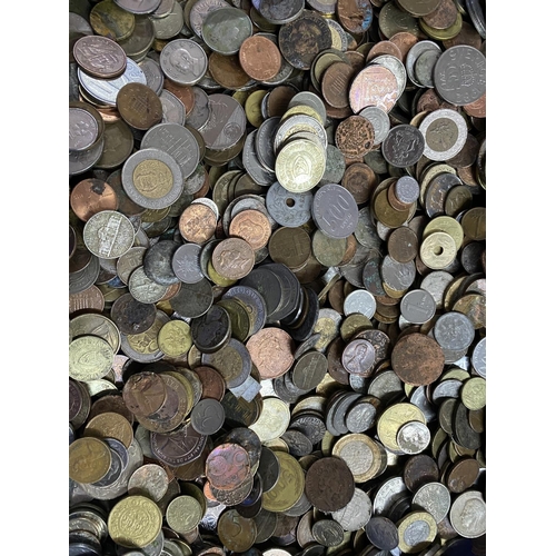 243 - Large quantity of mixed coins approx 7.2kg