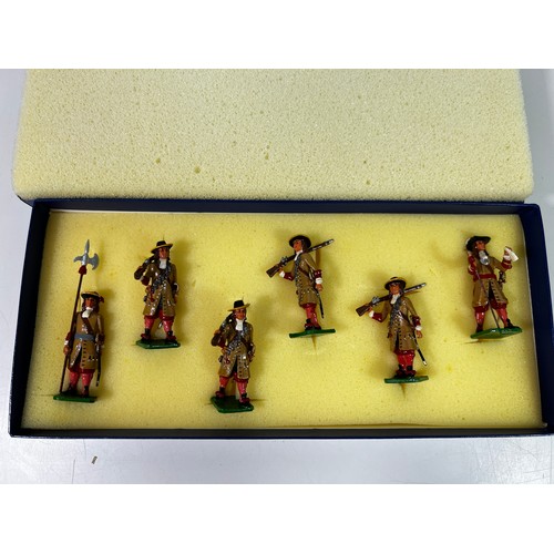 9 - Boxed set of 6 American Independence soldiers