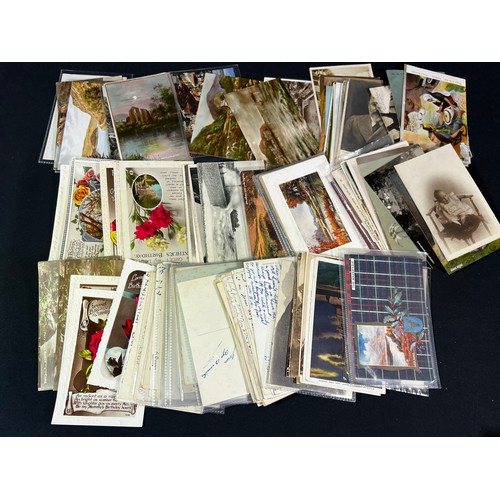 143 - Box of various vintage post cards