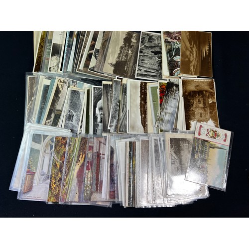 142 - Box of various vintage post cards