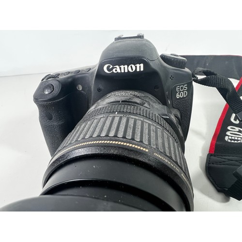 355 - Canon EOs 60d camera and lens